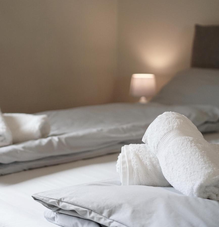 Bright Studio Apartment With Free Private Parking Мерано Екстер'єр фото